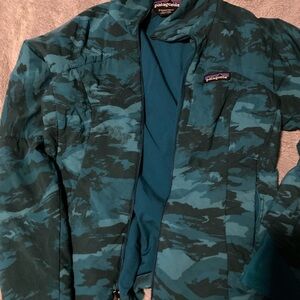 Patagonia Women’s El Nino Blue Camouflage Jacket